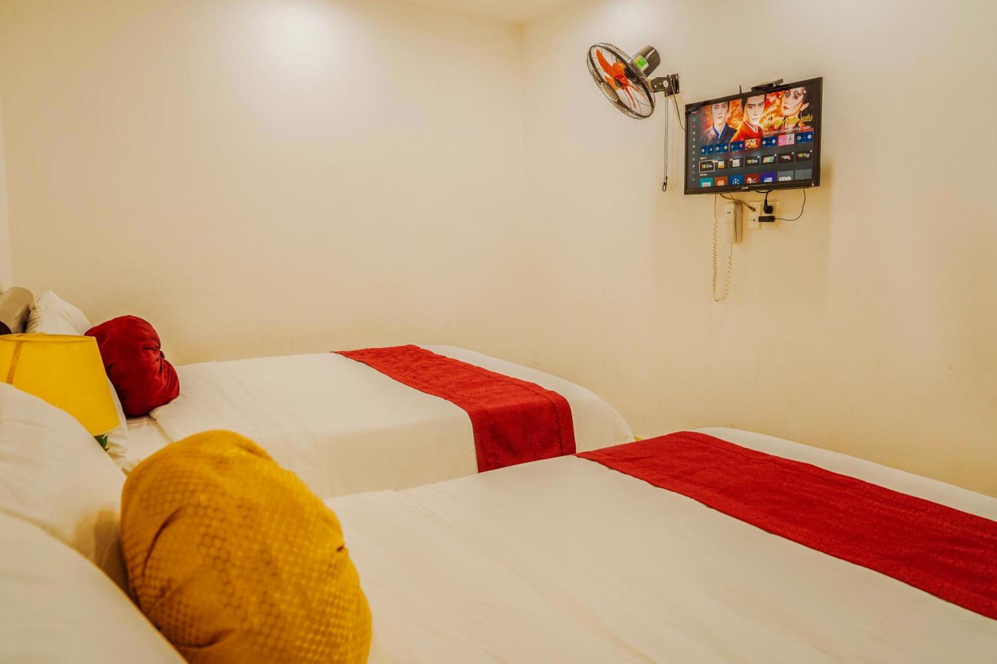 Khach San Trung Hieu Vung Tau Hotel Bagian luar foto