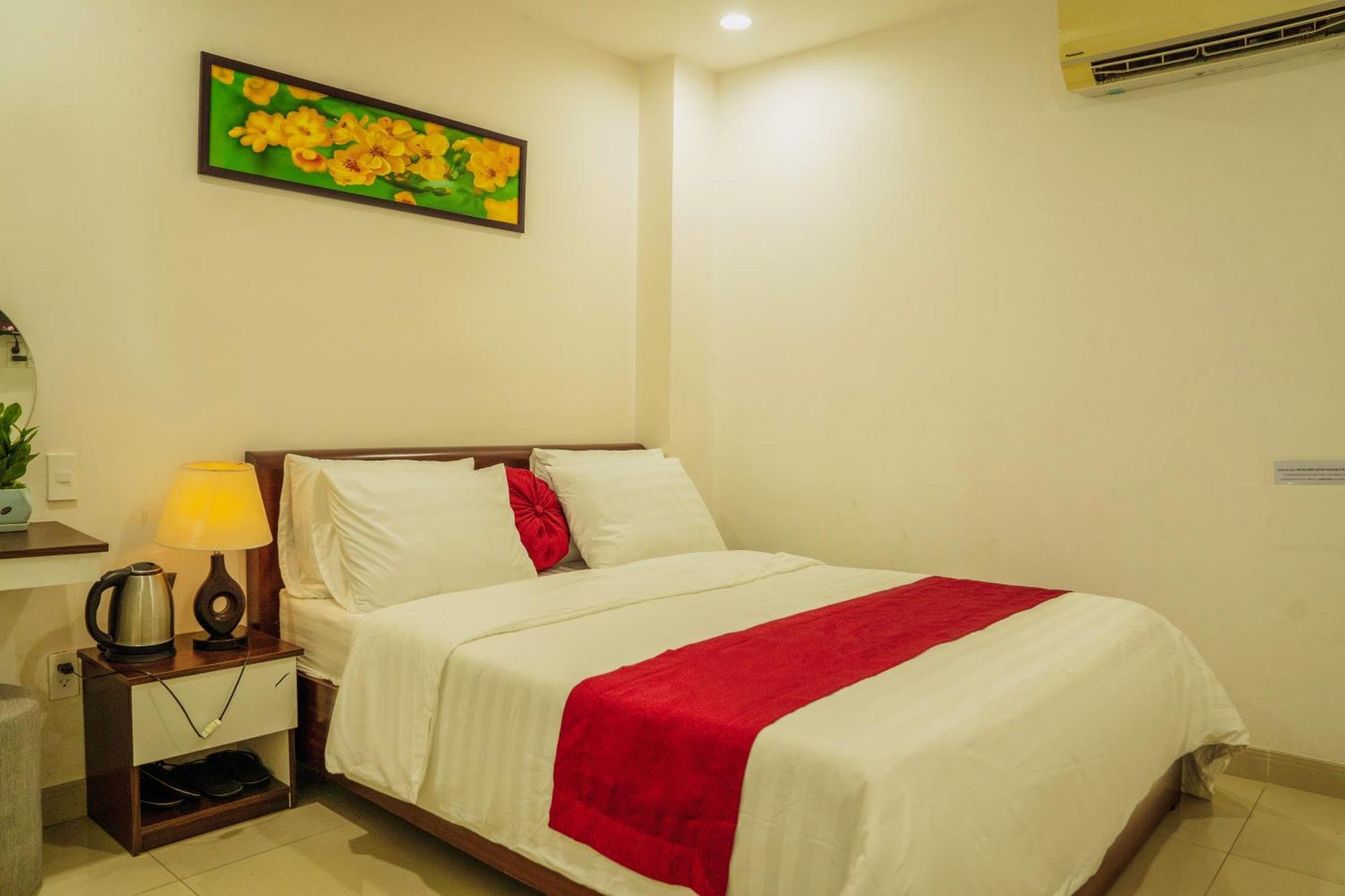 Khach San Trung Hieu Vung Tau Hotel Bagian luar foto